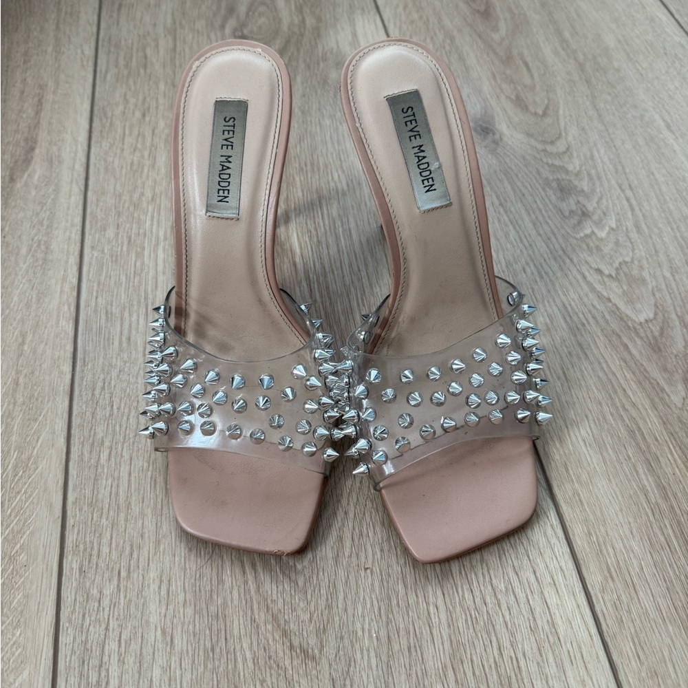 Steve Madden Cream Silver Heels with Crystal Embellishments